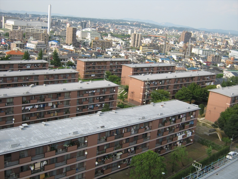 鍋屋上野住宅